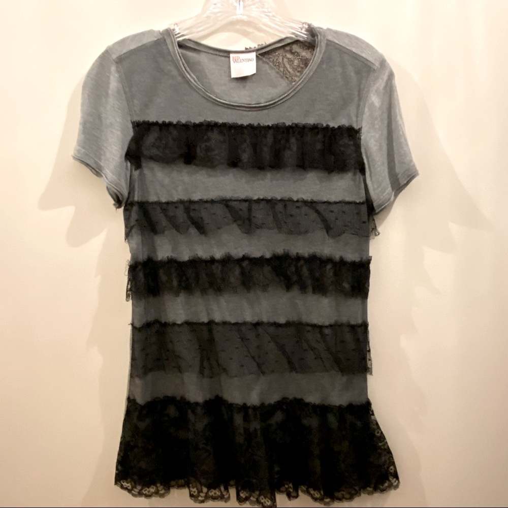 Gorgeous Red Valentino t-shirt Black with lace ruffles